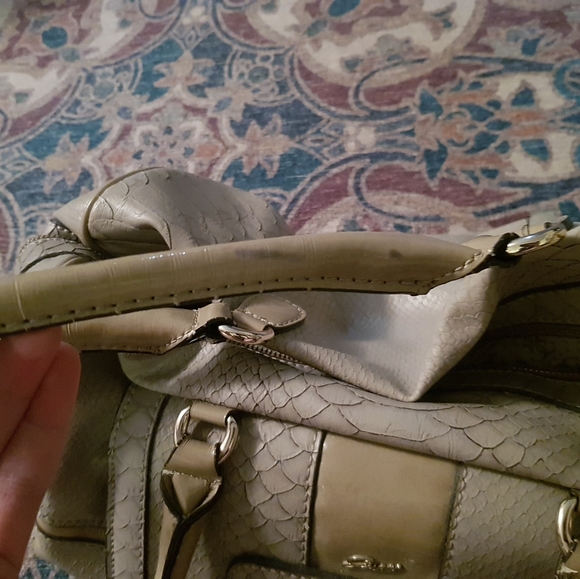 Handbag and wallet - Picture 10 of 15